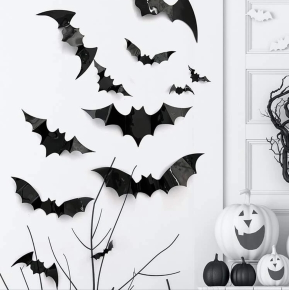 Meet your Posher, Lilith - Picture 2 of 2